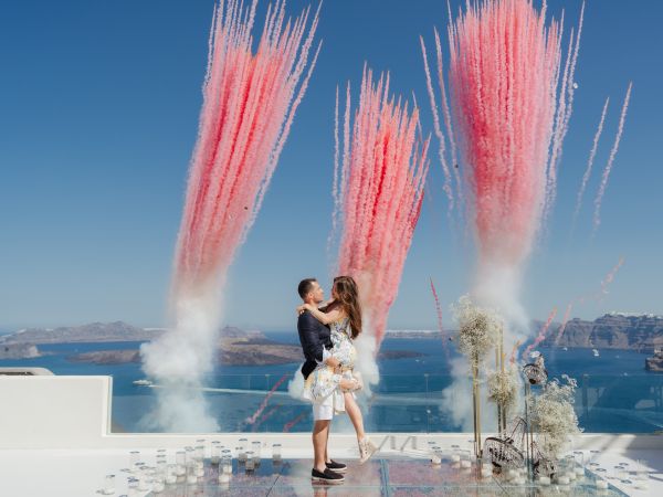 Boris & Diana: The dream wedding proposal in Santorini
